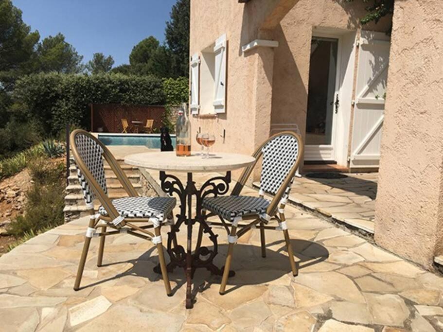 Апартаменты Experience The Provencal Dream Taradeau Экстерьер фото